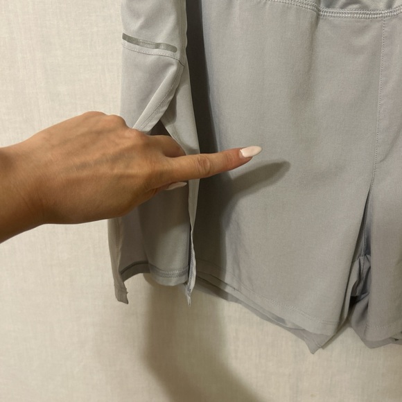 Avia Gray Athletic Shorts Lightweight Elastic Waist - Picture 2 of 6